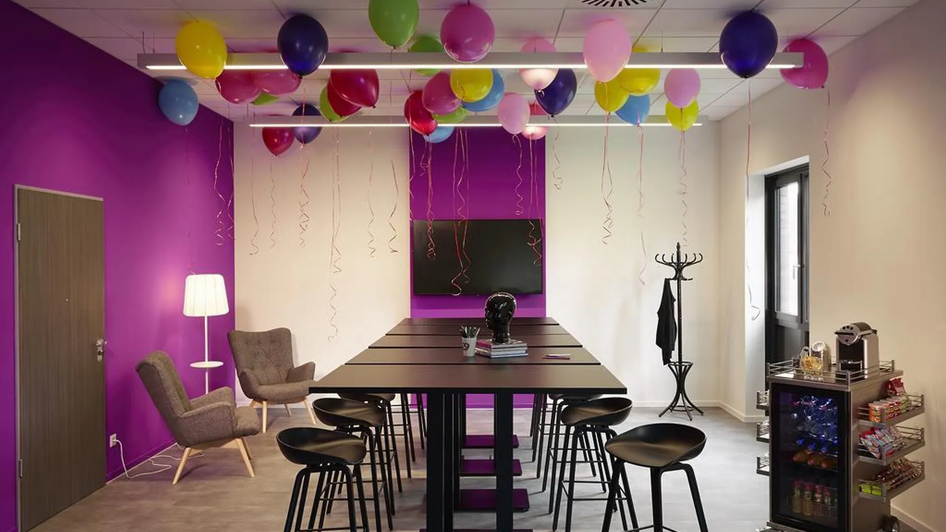 Moxy Frankfurt Eschborn Hotel
