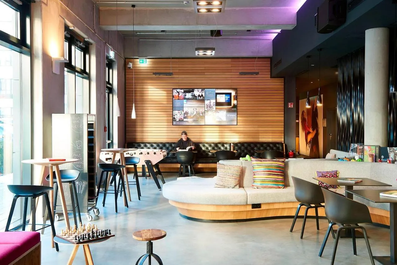 Moxy Frankfurt Eschborn Hotel