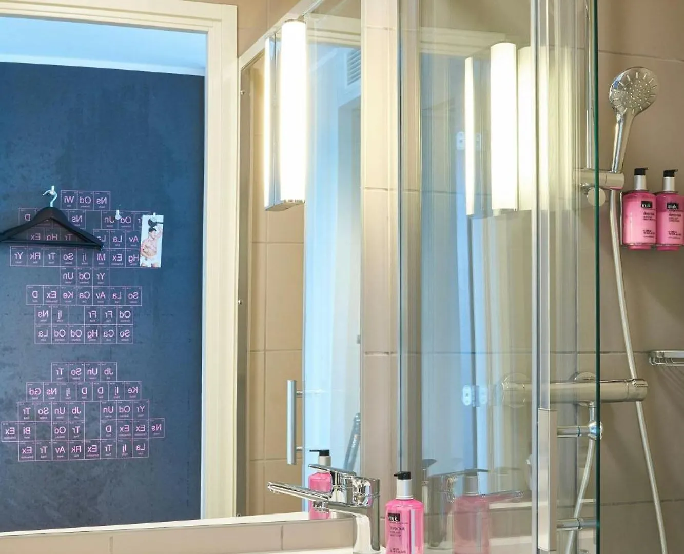 Moxy Frankfurt Eschborn Hotel